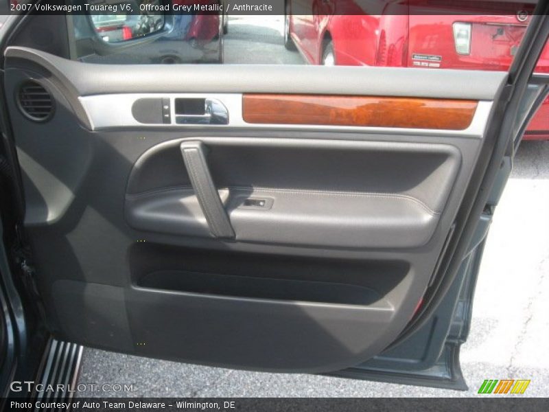 Offroad Grey Metallic / Anthracite 2007 Volkswagen Touareg V6