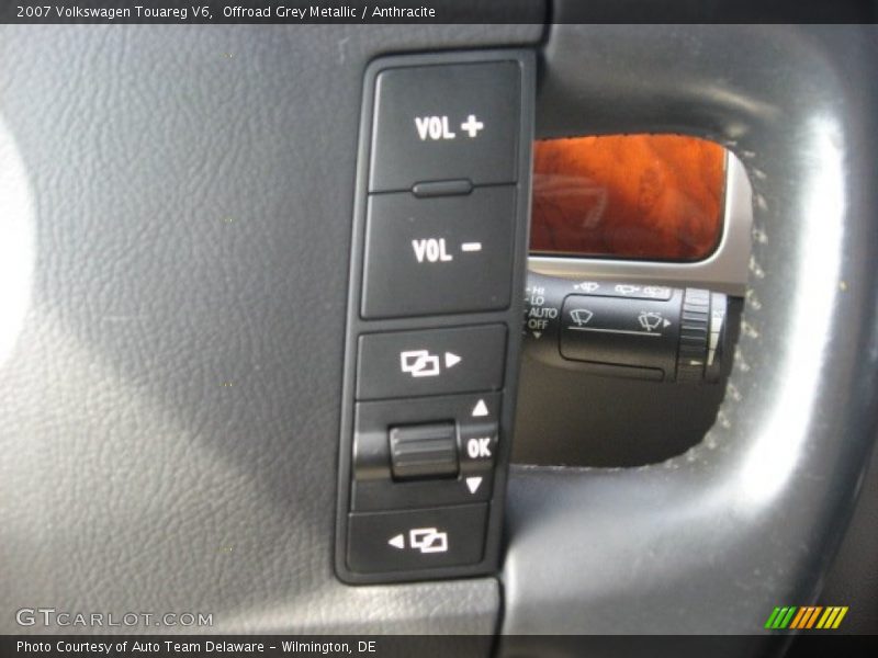 Offroad Grey Metallic / Anthracite 2007 Volkswagen Touareg V6