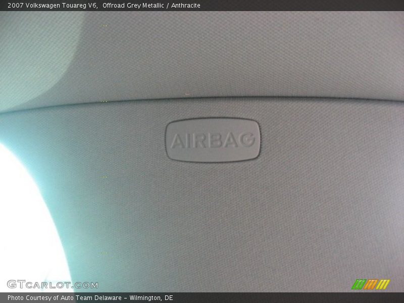 Offroad Grey Metallic / Anthracite 2007 Volkswagen Touareg V6