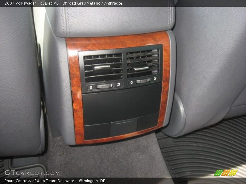 Offroad Grey Metallic / Anthracite 2007 Volkswagen Touareg V6