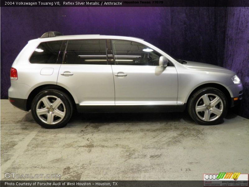 Reflex Silver Metallic / Anthracite 2004 Volkswagen Touareg V8