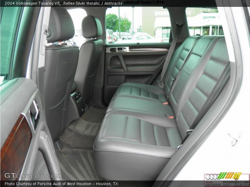 Reflex Silver Metallic / Anthracite 2004 Volkswagen Touareg V8