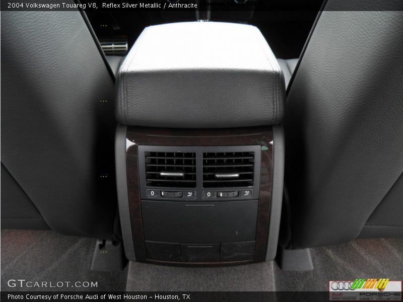 Reflex Silver Metallic / Anthracite 2004 Volkswagen Touareg V8
