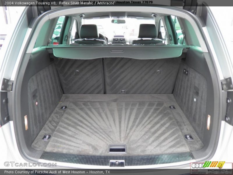 Reflex Silver Metallic / Anthracite 2004 Volkswagen Touareg V8