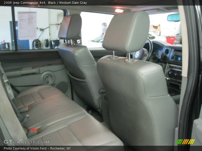 Black / Medium Slate Gray 2006 Jeep Commander 4x4