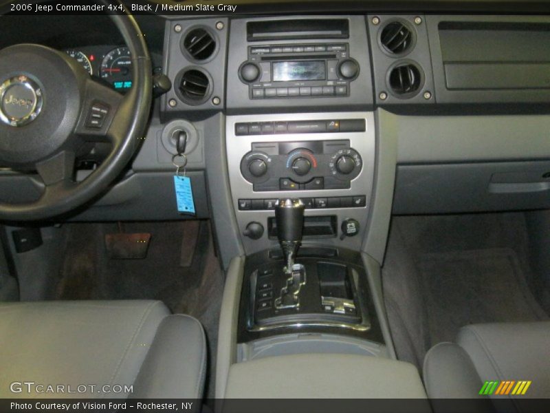 Black / Medium Slate Gray 2006 Jeep Commander 4x4