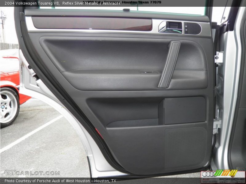 Reflex Silver Metallic / Anthracite 2004 Volkswagen Touareg V8