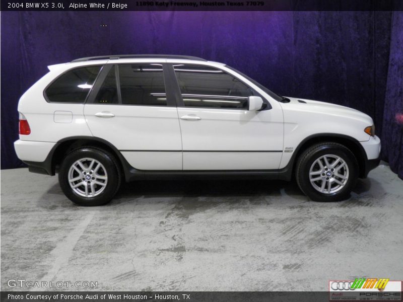 Alpine White / Beige 2004 BMW X5 3.0i