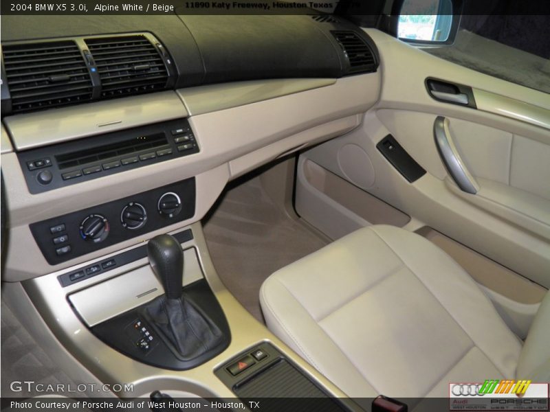 Alpine White / Beige 2004 BMW X5 3.0i