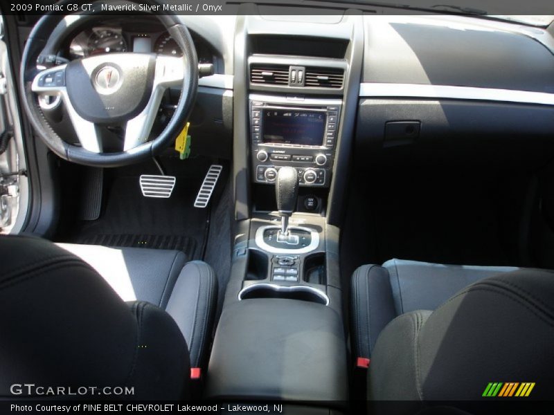 Maverick Silver Metallic / Onyx 2009 Pontiac G8 GT