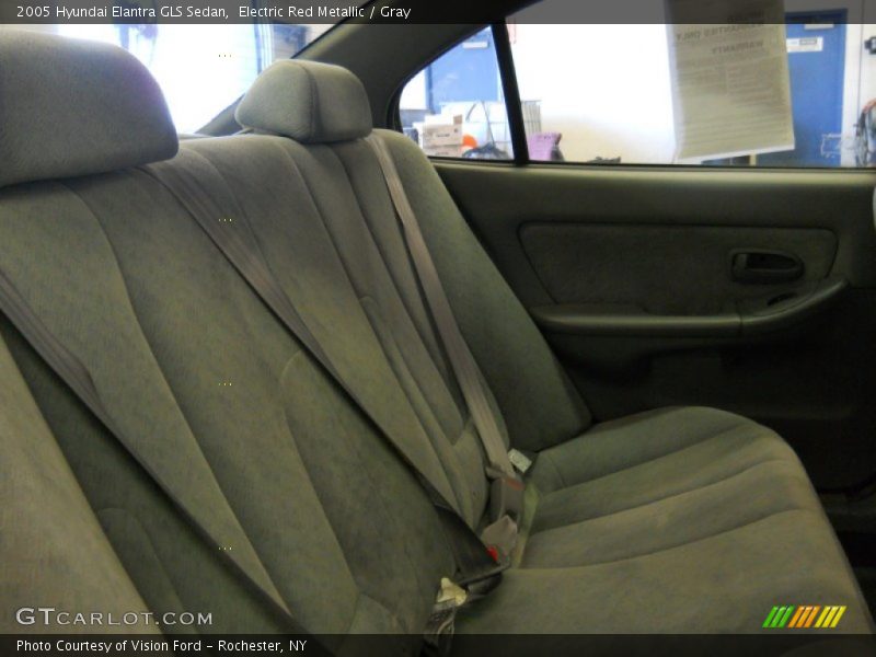 Electric Red Metallic / Gray 2005 Hyundai Elantra GLS Sedan