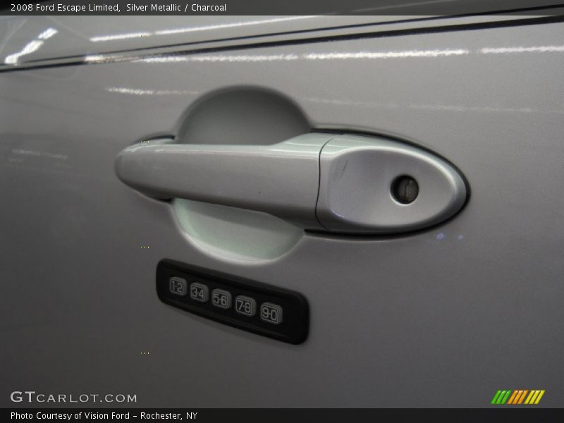 Silver Metallic / Charcoal 2008 Ford Escape Limited