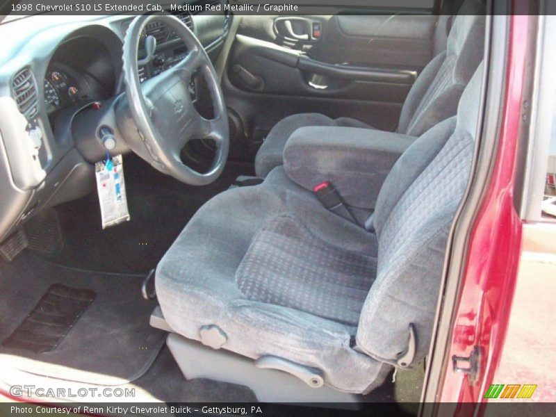  1998 S10 LS Extended Cab Graphite Interior