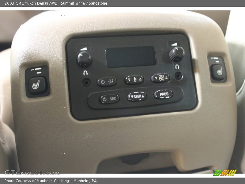 Summit White / Sandstone 2003 GMC Yukon Denali AWD