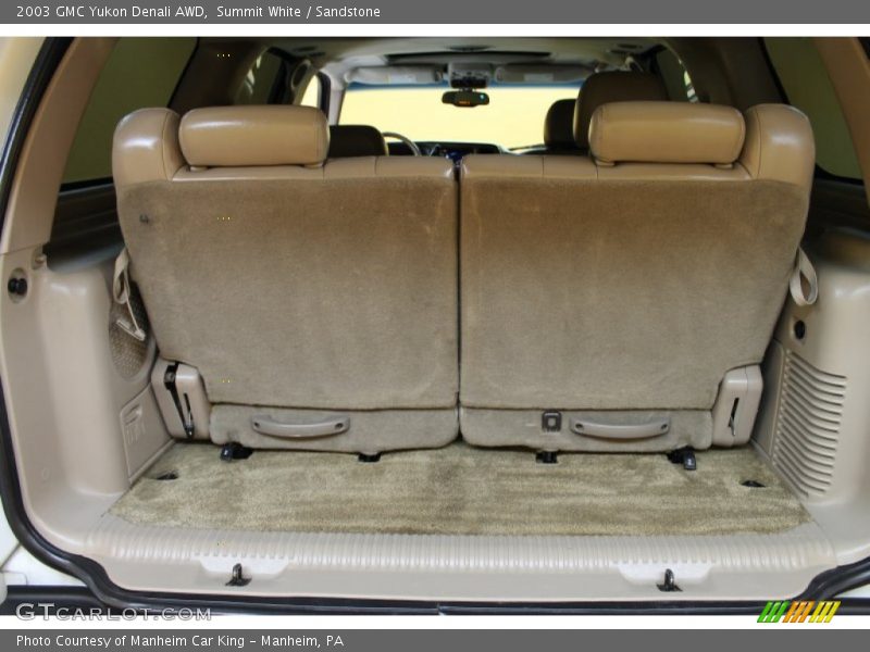 Summit White / Sandstone 2003 GMC Yukon Denali AWD