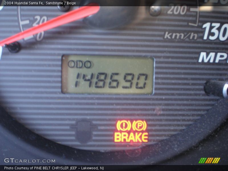 Sandstone / Beige 2004 Hyundai Santa Fe