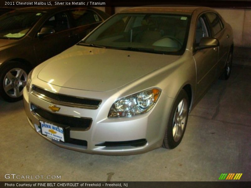 Silver Ice Metallic / Titanium 2011 Chevrolet Malibu LS
