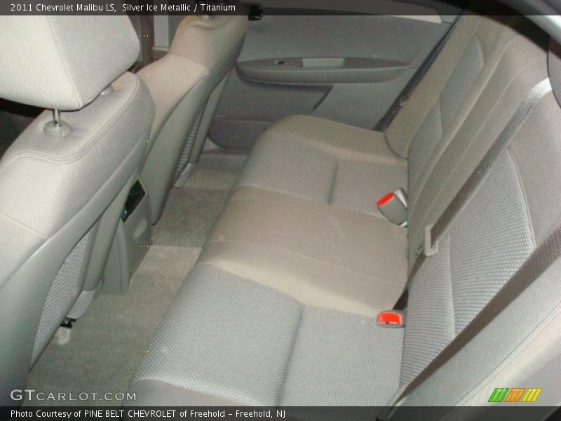 Silver Ice Metallic / Titanium 2011 Chevrolet Malibu LS