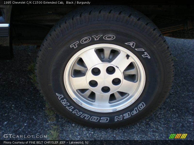 Black / Burgundy 1995 Chevrolet C/K C1500 Extended Cab