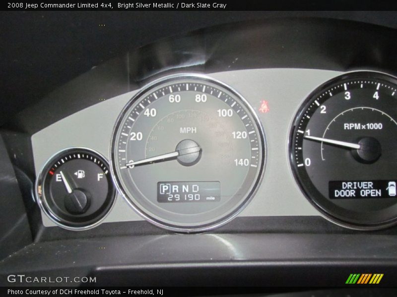 Bright Silver Metallic / Dark Slate Gray 2008 Jeep Commander Limited 4x4