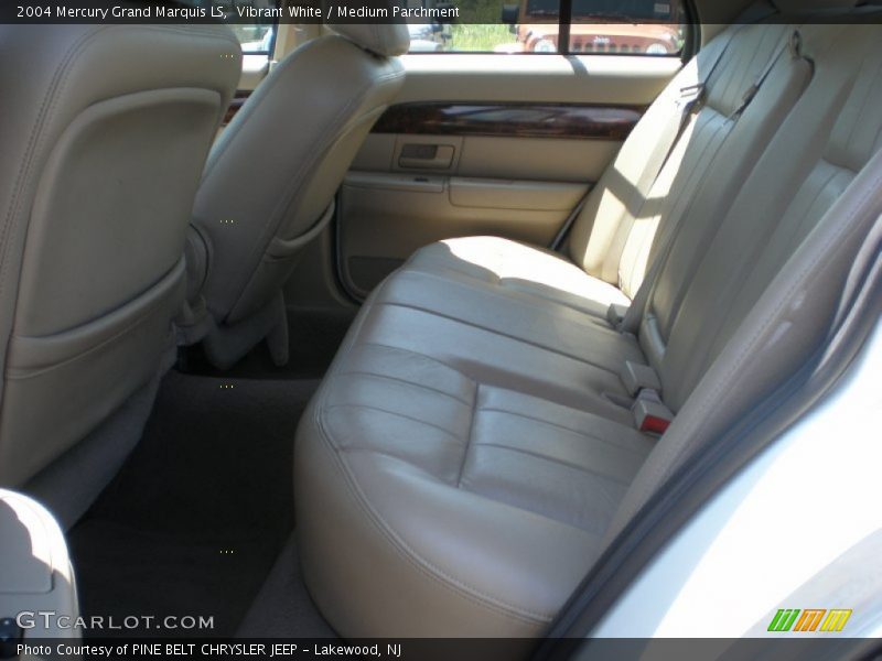 Vibrant White / Medium Parchment 2004 Mercury Grand Marquis LS