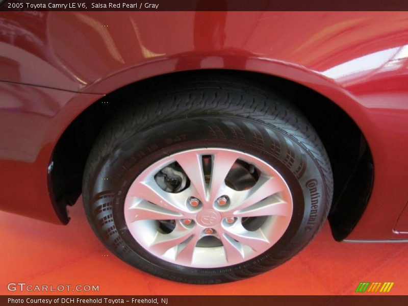 Salsa Red Pearl / Gray 2005 Toyota Camry LE V6