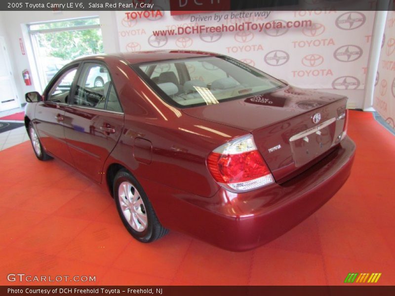 Salsa Red Pearl / Gray 2005 Toyota Camry LE V6