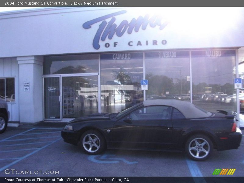 Black / Medium Parchment 2004 Ford Mustang GT Convertible