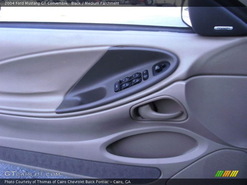 Black / Medium Parchment 2004 Ford Mustang GT Convertible