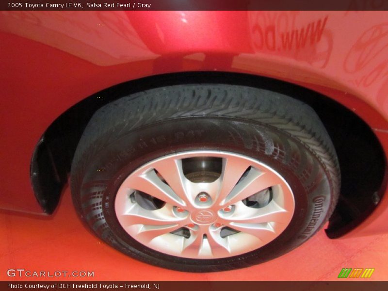 Salsa Red Pearl / Gray 2005 Toyota Camry LE V6