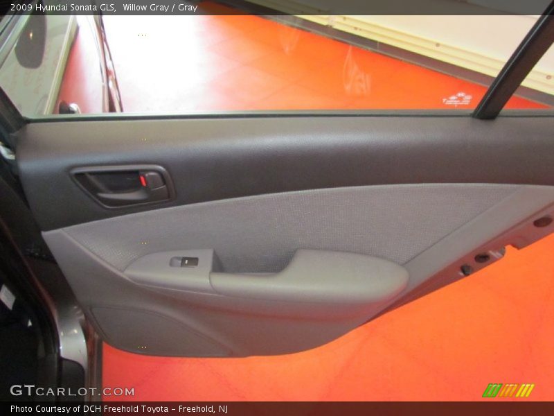 Willow Gray / Gray 2009 Hyundai Sonata GLS