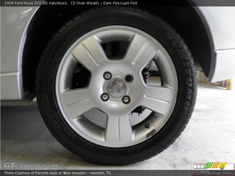 CD Silver Metallic / Dark Flint/Light Flint 2006 Ford Focus ZX3 SES Hatchback