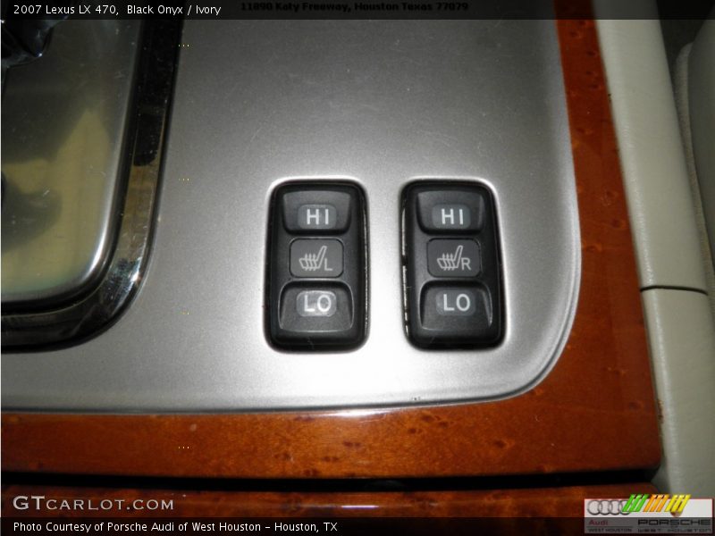 Black Onyx / Ivory 2007 Lexus LX 470