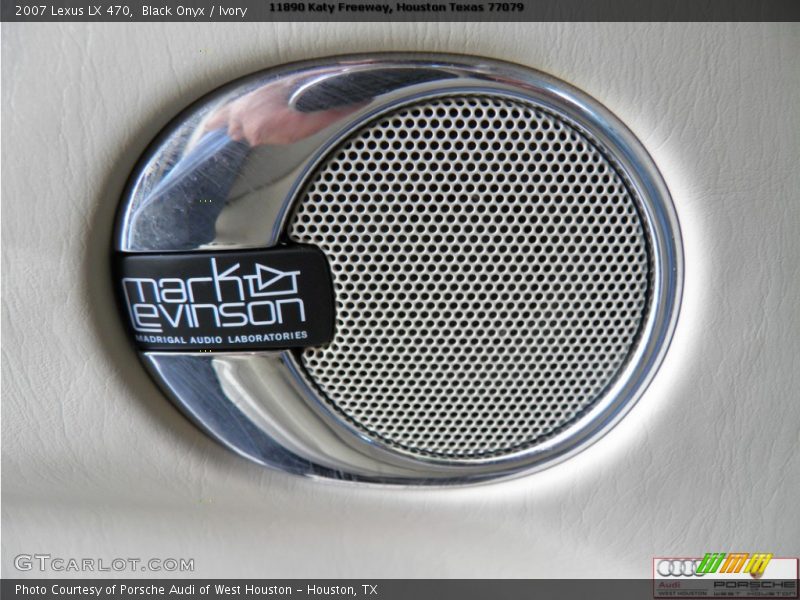 Black Onyx / Ivory 2007 Lexus LX 470