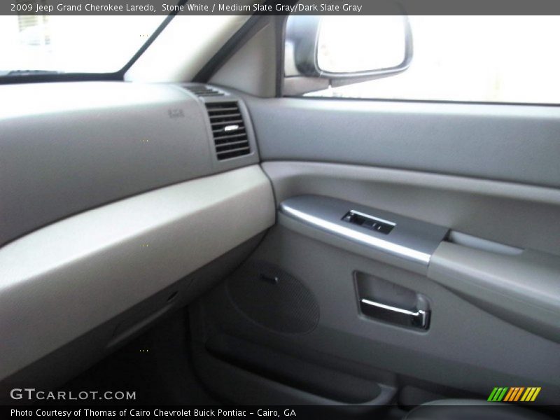 Stone White / Medium Slate Gray/Dark Slate Gray 2009 Jeep Grand Cherokee Laredo