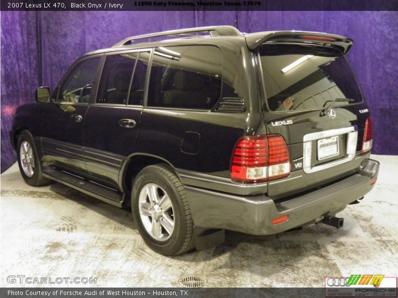 Black Onyx / Ivory 2007 Lexus LX 470