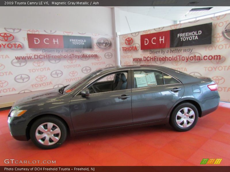 Magnetic Gray Metallic / Ash 2009 Toyota Camry LE V6