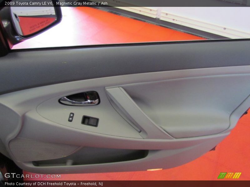 Magnetic Gray Metallic / Ash 2009 Toyota Camry LE V6