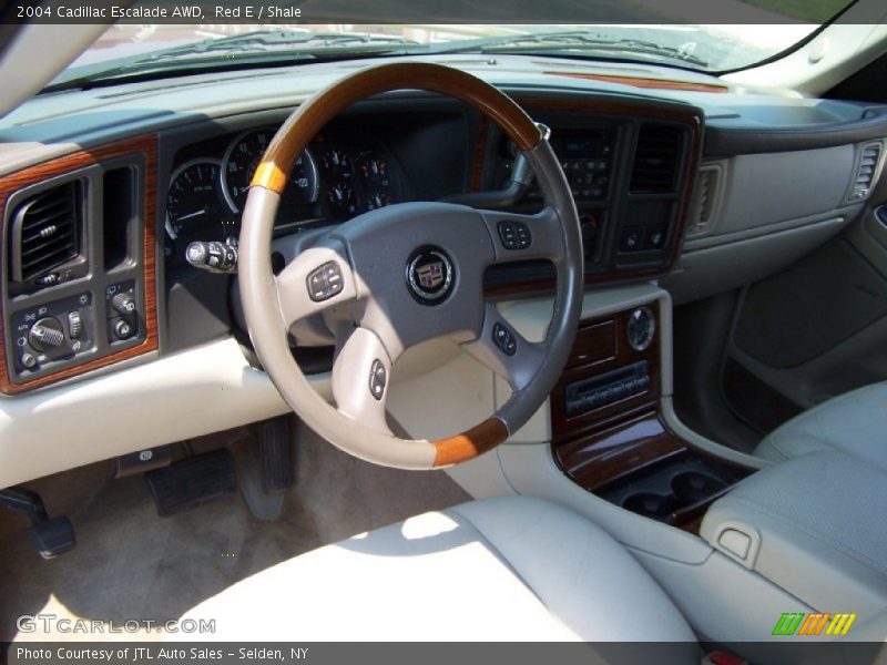Red E / Shale 2004 Cadillac Escalade AWD