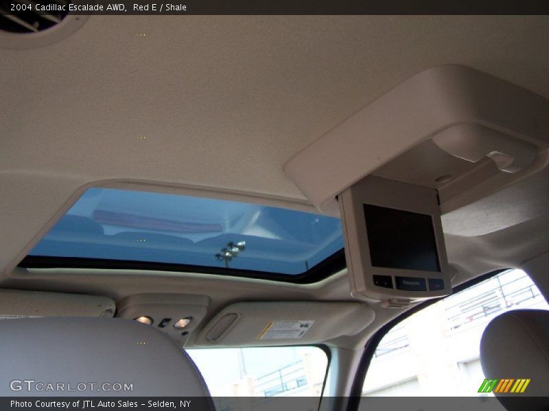 Red E / Shale 2004 Cadillac Escalade AWD