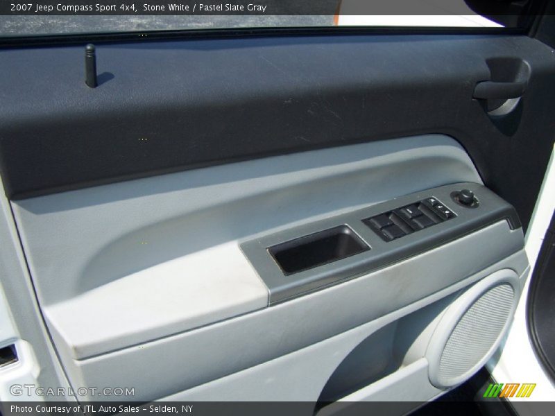 Stone White / Pastel Slate Gray 2007 Jeep Compass Sport 4x4