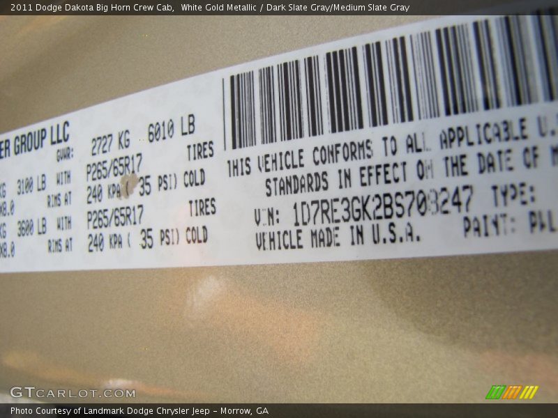 White Gold Metallic / Dark Slate Gray/Medium Slate Gray 2011 Dodge Dakota Big Horn Crew Cab