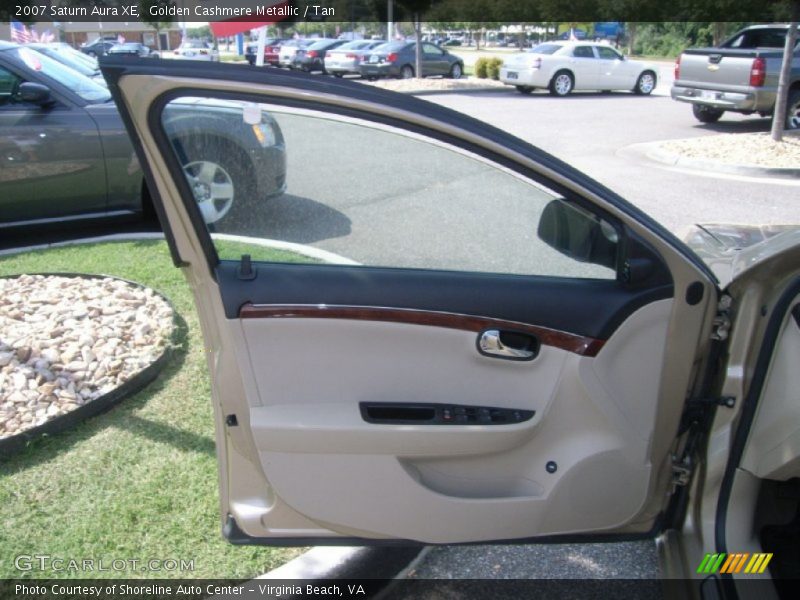 Golden Cashmere Metallic / Tan 2007 Saturn Aura XE