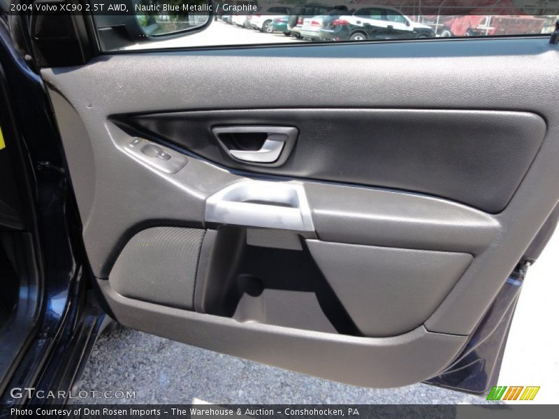 Nautic Blue Metallic / Graphite 2004 Volvo XC90 2.5T AWD