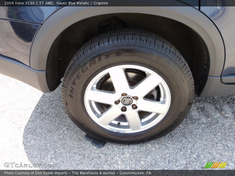 Nautic Blue Metallic / Graphite 2004 Volvo XC90 2.5T AWD