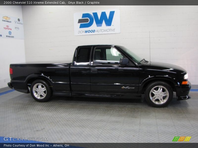 Onyx Black / Graphite 2000 Chevrolet S10 Xtreme Extended Cab