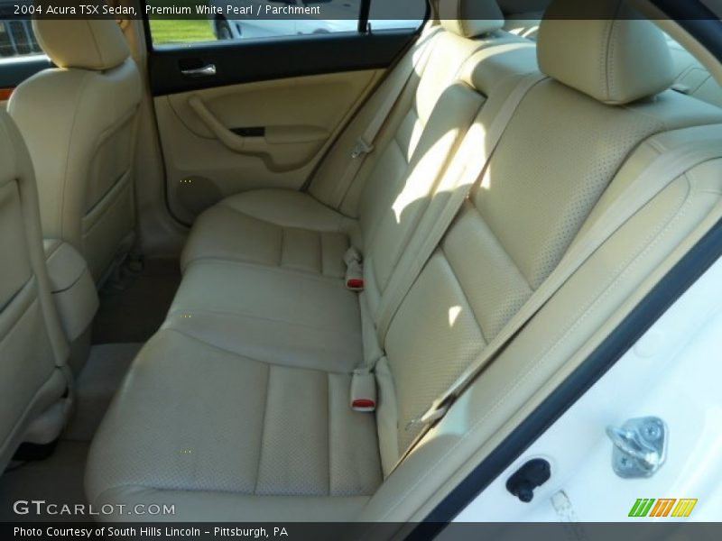  2004 TSX Sedan Parchment Interior