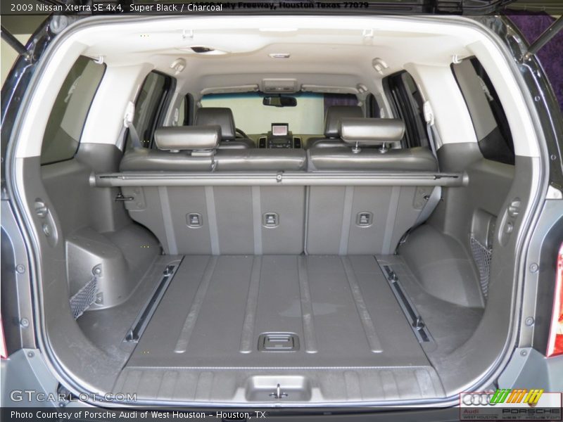 Super Black / Charcoal 2009 Nissan Xterra SE 4x4