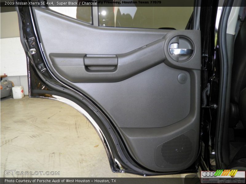 Super Black / Charcoal 2009 Nissan Xterra SE 4x4