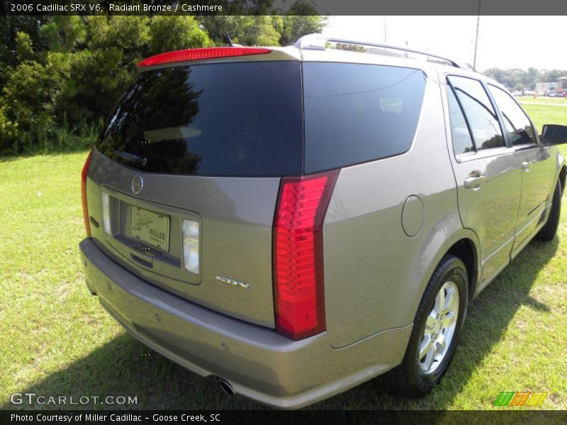 Radiant Bronze / Cashmere 2006 Cadillac SRX V6